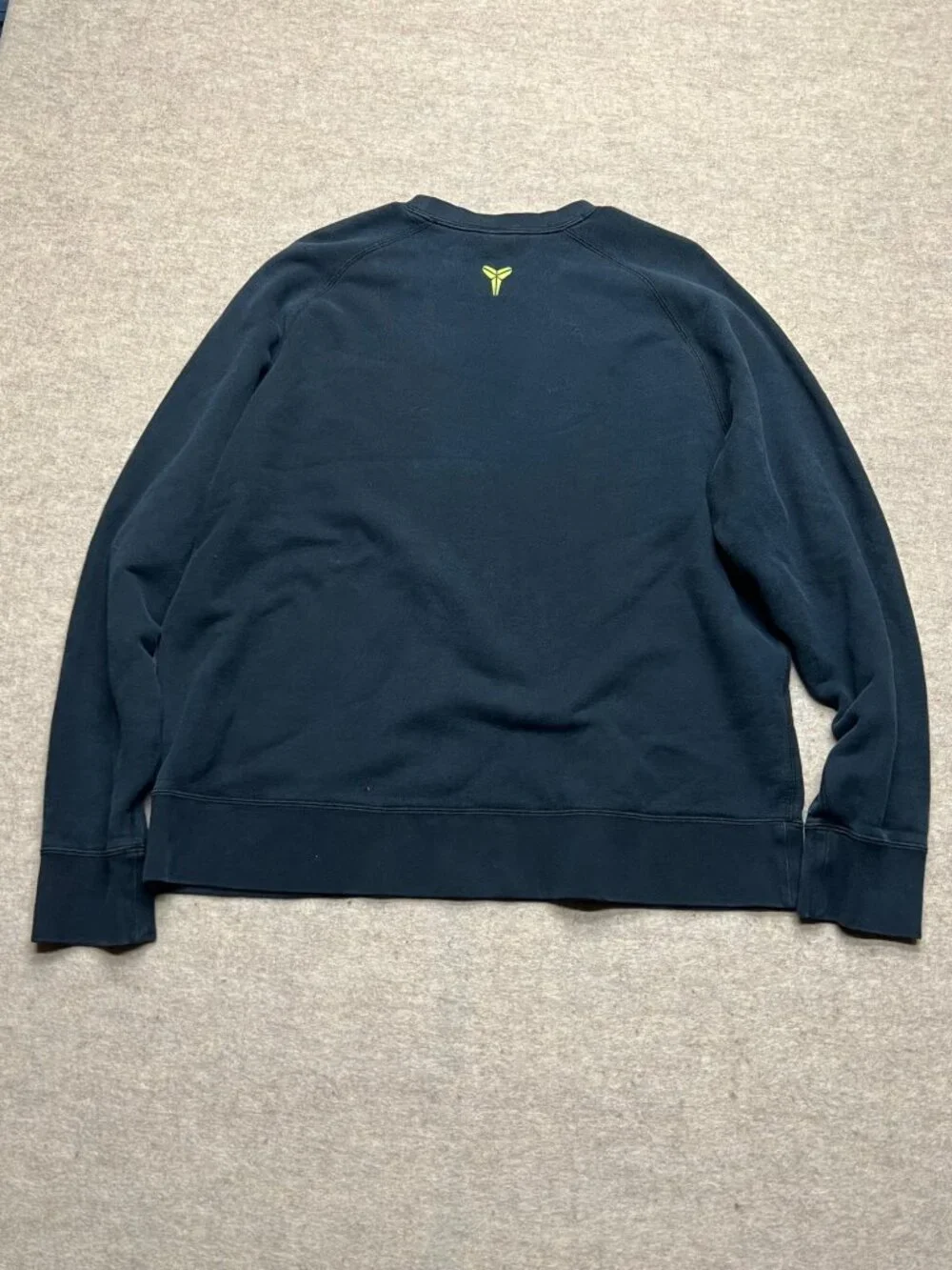 Nike Kobe Bryant Carpe Diem Diamond Crewneck Sweatshirt Basketball Mamba XXL - Picture 6 of 10